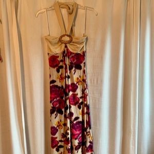 NEVER WORN Floral Maxi dress